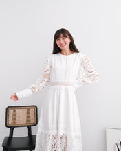 Load image into Gallery viewer, Estelle Dress White
