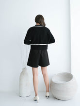 Load image into Gallery viewer, Tove Cardigan Black
