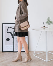 Load image into Gallery viewer, Ladora Sling Bag
