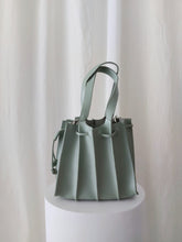 Load image into Gallery viewer, Rocco Sling Bag
